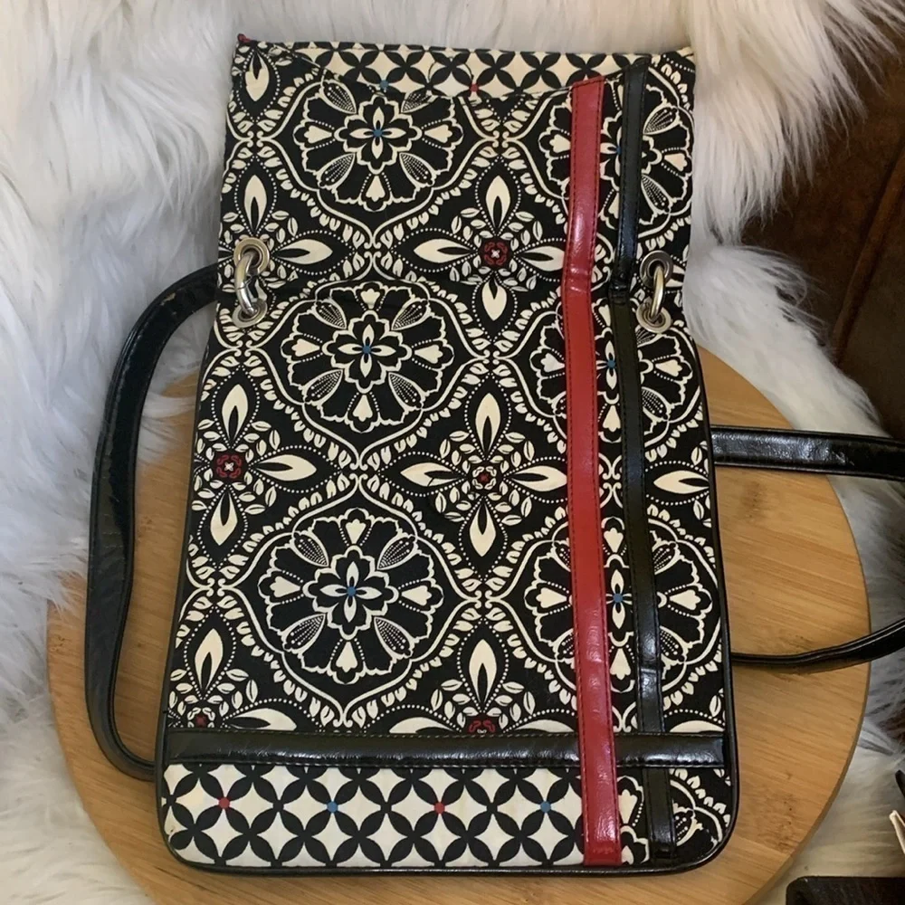 Vera Bradley | Barcelona Patent Leather Detailing Red Black White Crossbody Bag - Picture 7 of 17
